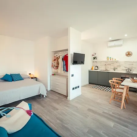Nacari Home Giardini Naxos Exterior photo